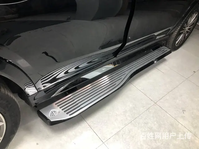奔驰新款GLS450改装迈巴赫电动踏板安装案例 - 图片 1