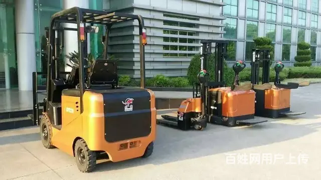 小铁牛纸筒搬运车电动地牛柴油叉车电动堆高车大迁移 - 图片 3