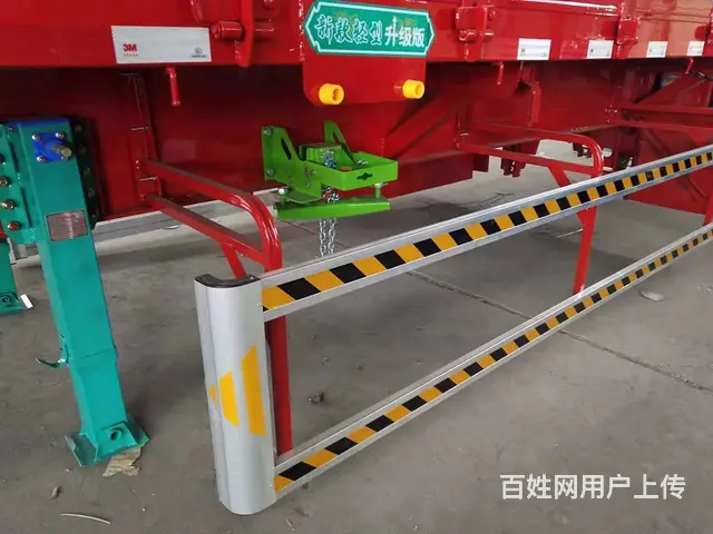 ​低价出售全新13米标箱侧翻半挂车 全车高强板 - 图片 7