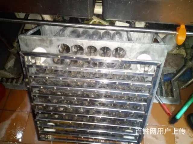 江苏昆山花桥工厂机关单位食堂油烟机清洗 - 图片 1