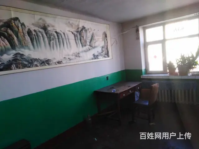 57平米6楼3000元每年出租 - 图片 1
