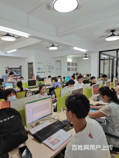 贵港万猫电脑培训学校常年招生 - 图片 1