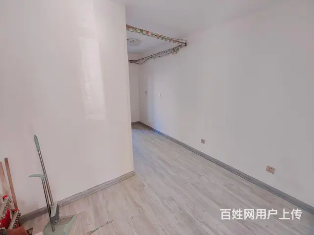 实验学区 一楼 65.06平 南北2室 南北两个院能停2台车 - 图片 2