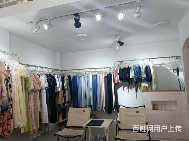 【搞定了！】B个人一步行街服装店空转 - 图片 2