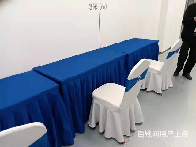 广州出租屏风龙门衣架化妆台洽谈桌椅沙发演讲台 - 图片 11