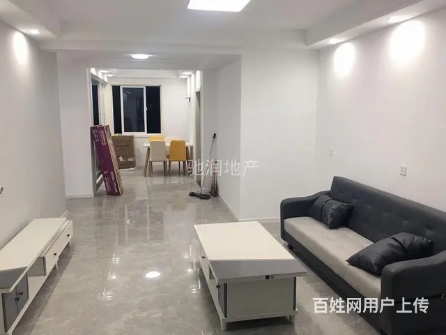 翠湖嘉苑，吾悦附近，三室两厅精装修，干净舒适，拎包即住 - 图片 4
