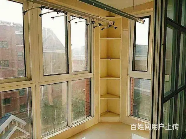 团结小学附近，玉龙湾公园，配套齐全，装修，拎包即住 - 图片 1