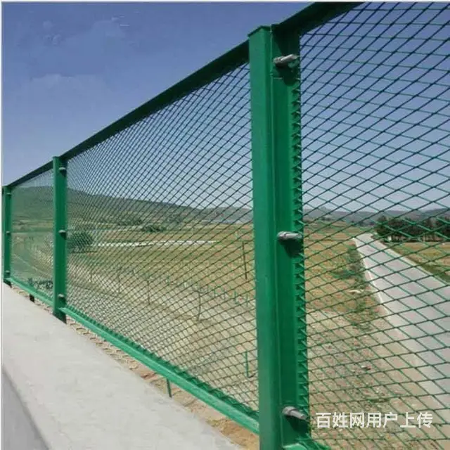 广州桥梁防护网图片 公路隔离栅价格 - 图片 3