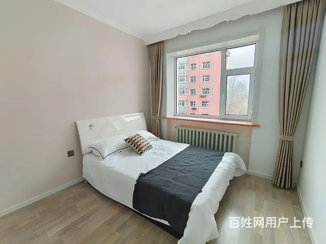 2楼 边屋 两室大客厅  户型好 拎包入住 - 图片 4