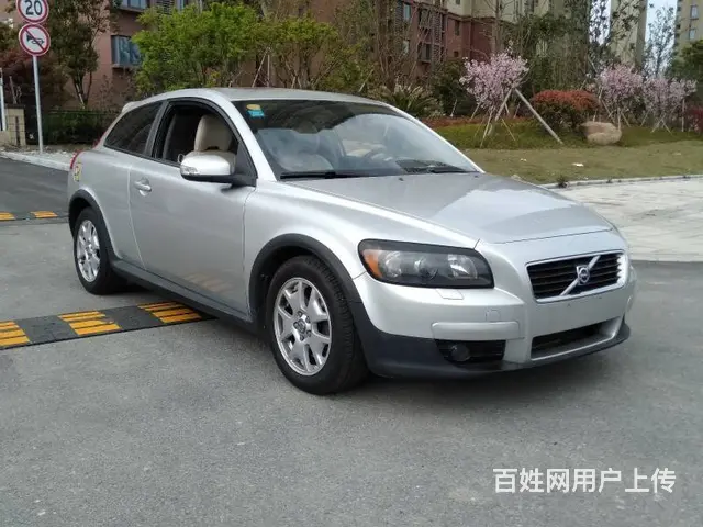 沃尔沃C30 2008款 2.4i 手自一体 R - 图片 3