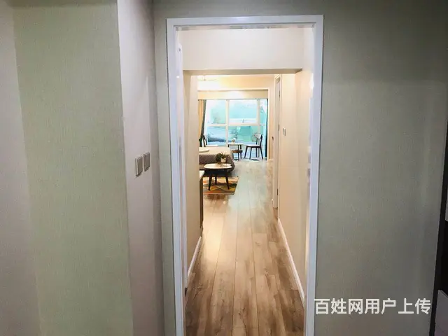 政务东，挑高5.4米，楼上楼下130平！租金4千+ - 图片 8