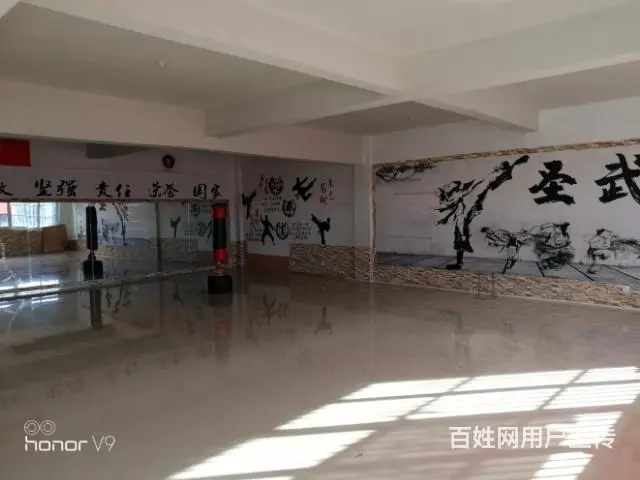出租中兴小学正对面门市房 - 图片 1