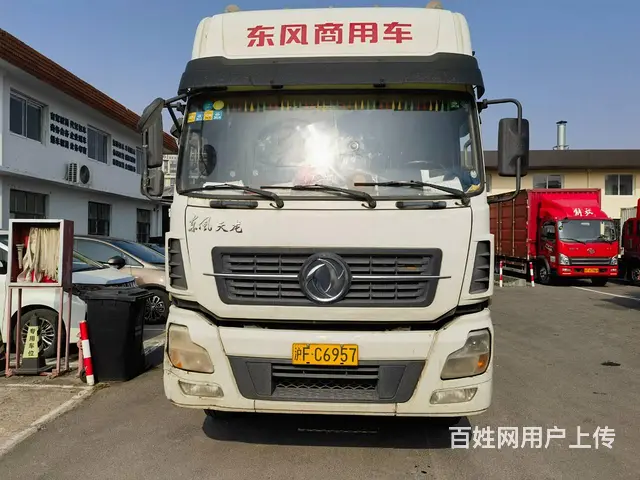 14年东风天龙9米6厢式货车 双电飞 车况好 - 图片 2