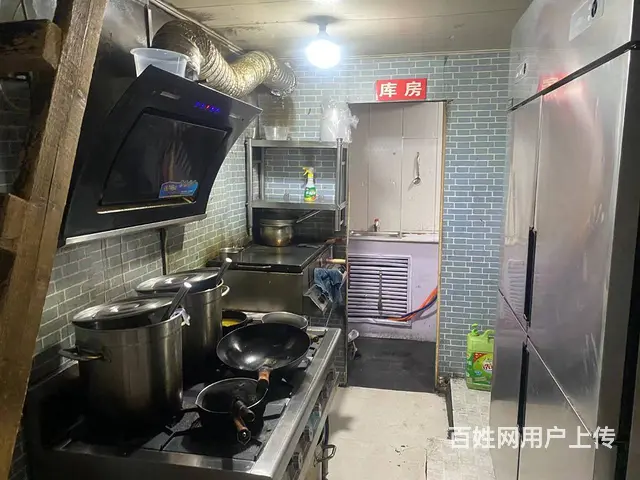 1015个人城中东大街大新街16号临街商铺低价转让 - 图片 2