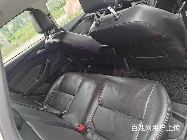 福特 福克斯 2014款 经典福克斯-两厢 1.8 手自一体 - 图片 4