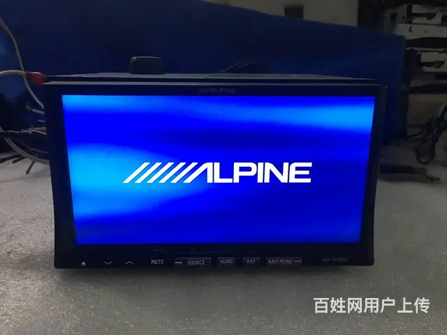阿尔派W900C 高端车载影音娱乐系统 - 图片 1