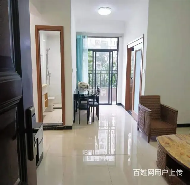环宇城旁 前山心海洲 3房 朝南精装，带大平台 2500/元 - 图片 2