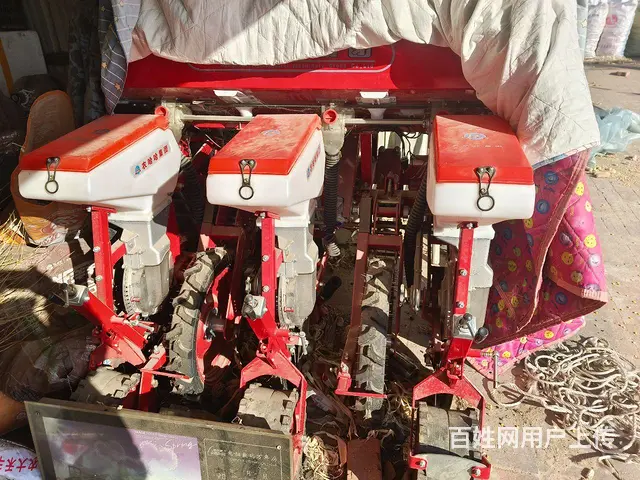24年 购买 3行玉米播种机没用  实验用机 - 图片 2