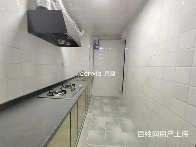 海紧邻海沧 圣.地亚哥 三房出租 不朝马路 直达车库 - 图片 6