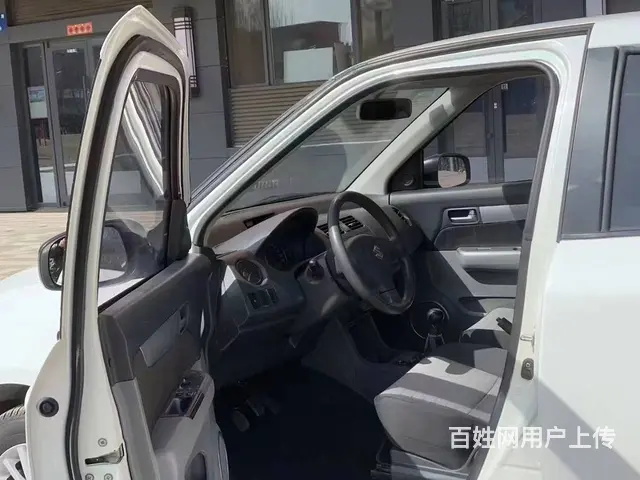 铃木 雨燕 2013款 1.3 手动 超值版 - 图片 3