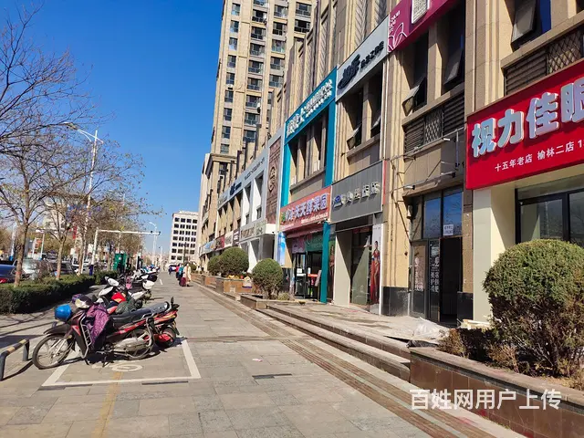 pzj转让开发区曼哈顿西门100平米空铺，经营行业不限制 - 图片 2