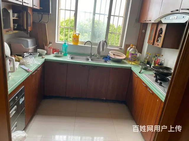 个人房，免中介费玉盘家园二区岀租三室两厅两卫 - 图片 1