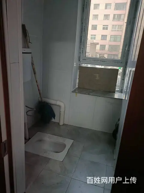 8000（七P）个人城中区花园北街口临街商铺对外出租 - 图片 8