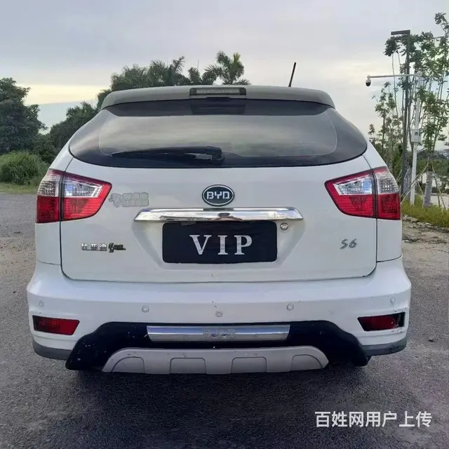 比亚迪S6 2014款 2.0 手动 尊贵型 - 图片 6