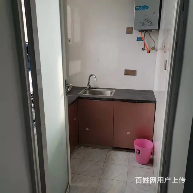 先锋路岳屏广场附近1室1厅新装修家具家电齐全月租550 - 图片 6