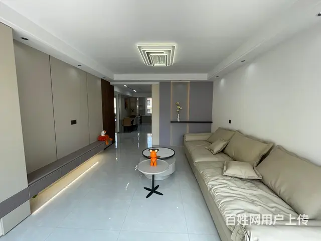 御景苑7楼93平两室通厅格局，精装修63.8万 - 图片 2