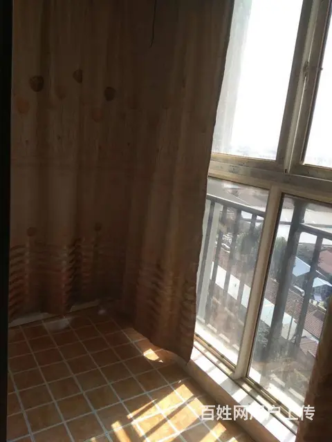 世茂东都一室一书房家具家电齐全可拎包就住 - 图片 4