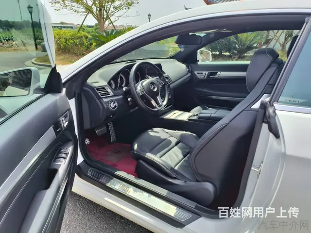 奔驰E级 2017款 E 200 4MATIC 2.0T 手 - 图片 12