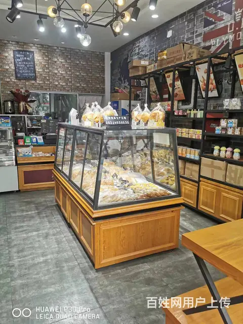 营山县城南镇翠屏东路55平烘焙店转让 - 图片 2