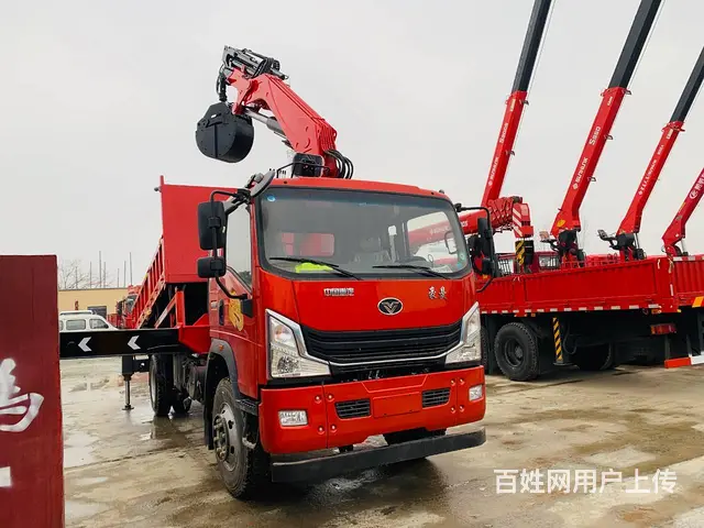 国六新款重汽8吨折臂带自卸带抓手随车吊多少钱 - 图片 2