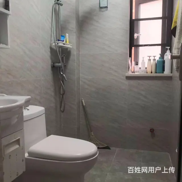 新香洲 富康花园 小区中间 南北通3房 装修好 九十二小 急 - 图片 2