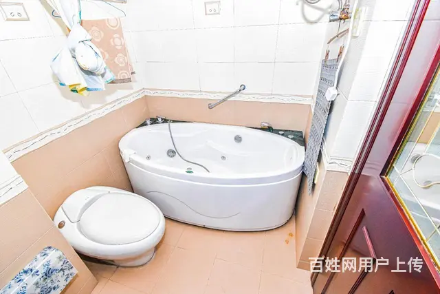 位置非常好新出 三房两厅两卫 装修保养上佳 实地品质 - 图片 4