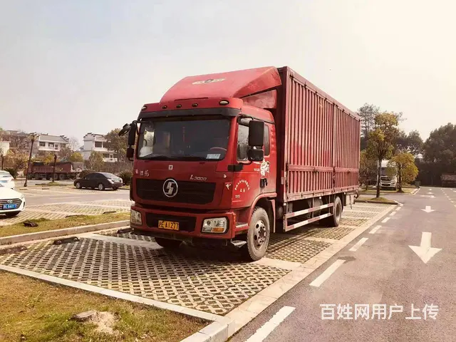 17年3月份7.8米陕汽德龙箱车 个人一手车便宜 - 图片 1