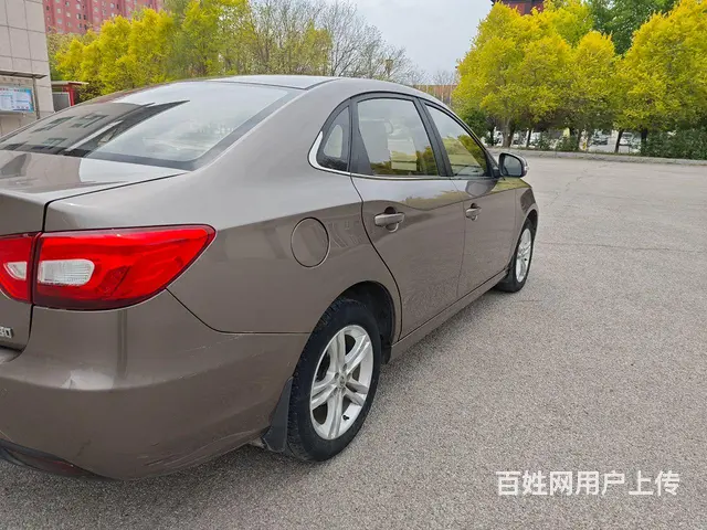 奔腾B30 2016款 1.6 手自一体 豪华型 - 图片 6