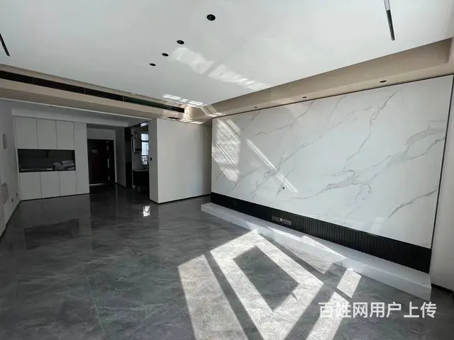 金鼎尚城17楼，带车储119万 - 图片 1