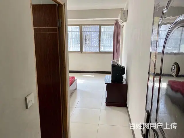 出租南浔大中路朝南带独立阳台卫生间精装修大单间 - 图片 12