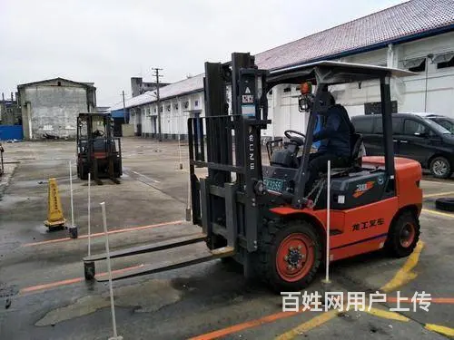 如何选择叉车操作证培训机构 云南叉车操作证培训学校 - 图片