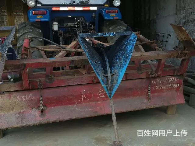 出售二手拖拉机 - 图片 2