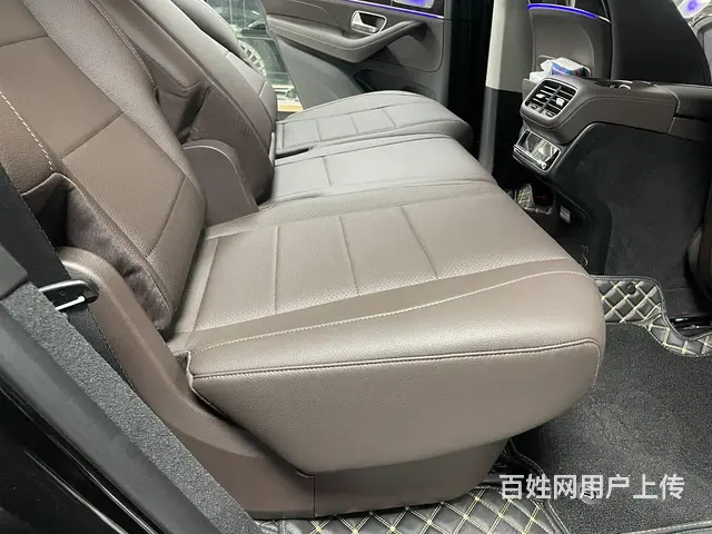 奔驰GLS450改装二排座椅角度倾斜和坐垫加厚垫平 - 图片 2