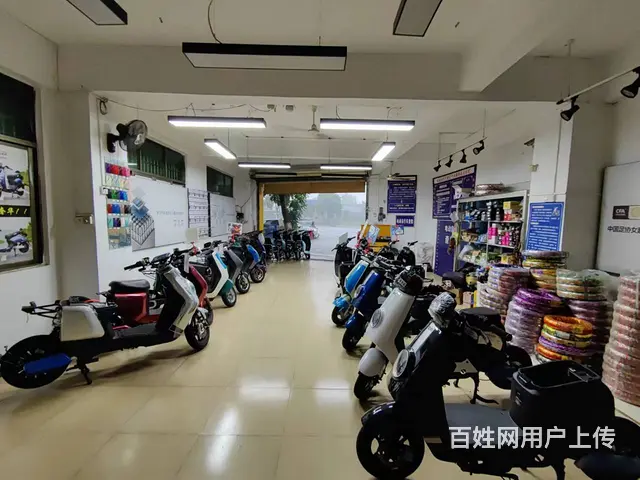 （51旺铺推荐）秀英大道新村中街80平电动车店铺空转 - 图片 3