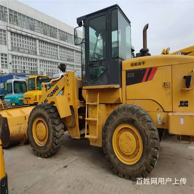 鹤壁附近二手装载机市场 侧翻装载机二手5吨柳工铲车 - 图片 2