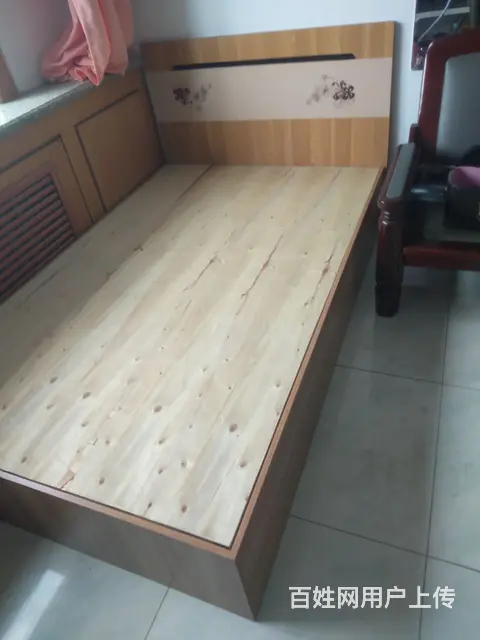冰箱，各种单人，双人床， - 图片 6