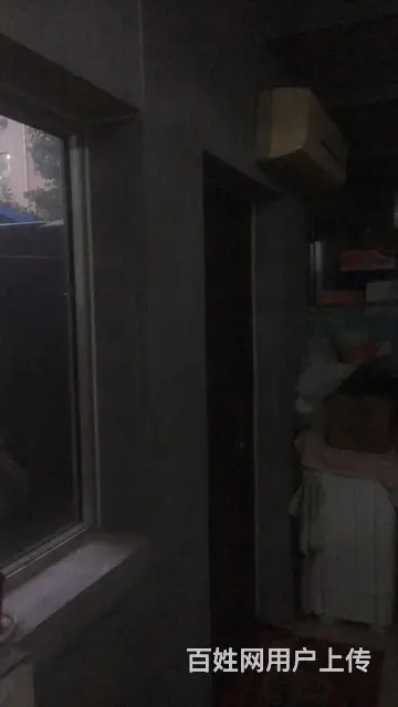 丝绸路附近1楼带院，35万能贷款 生活方便 - 图片 4