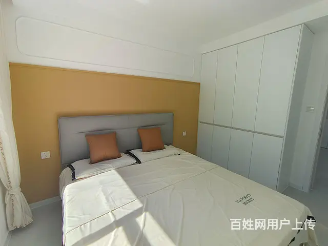 万达 火车站附近 两室一厅 地热 拎包入住 - 图片 4