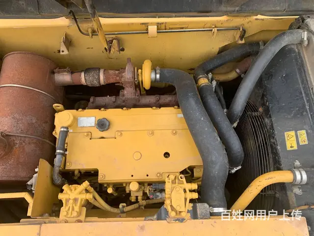 低价急售精品二手挖掘机卡特323D2，动力十足不贵 - 图片 9