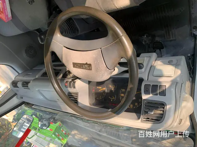 2010年3月，单排4.2米五十铃箱车，车况极品 - 图片 6